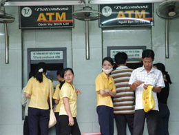 Sẽ thu phí ATM 1.000 đồng/lần giao dịch
